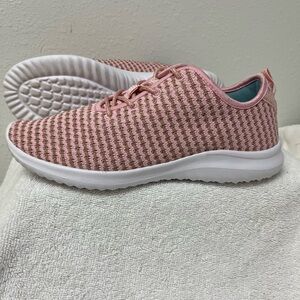 Comfortable Pink Women's Sneakers